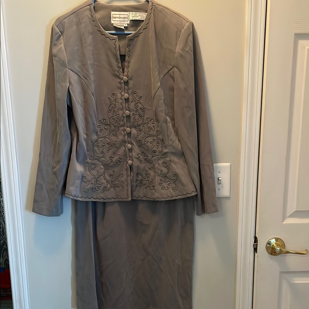 Karin Stevens Taupe Embroidered Skirt Set